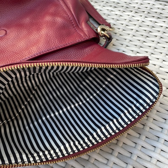 Kate Spade "Carlson" Burgundy Pebbled Leather 2 Way Handbag - Picture 9 of 13